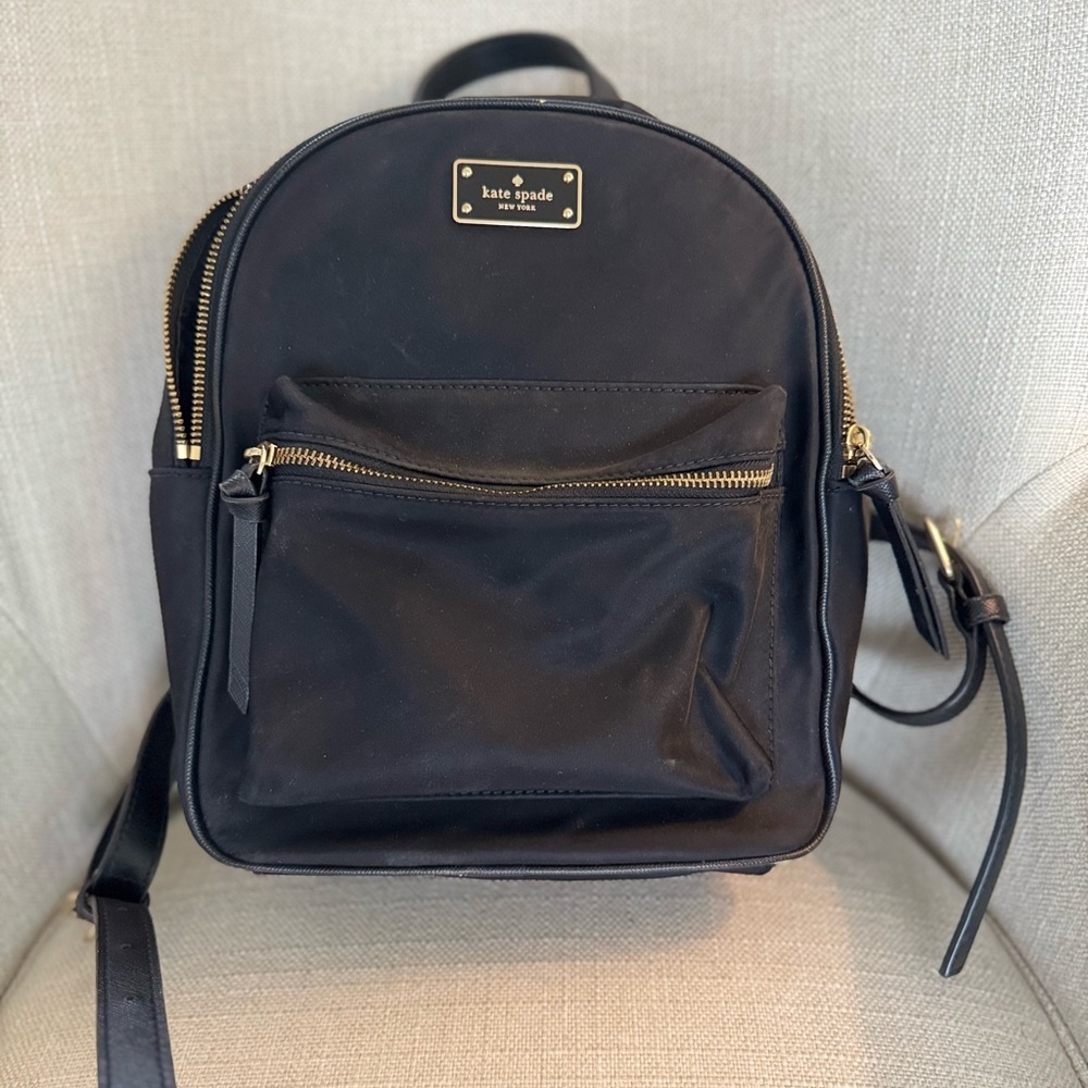 Kate Spade Black Backpack Sleek Design